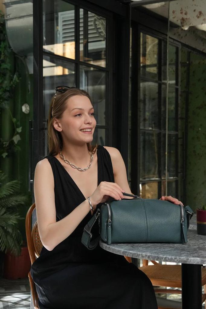 Dámská taška Messenger s nastavitelným popruhem na zip