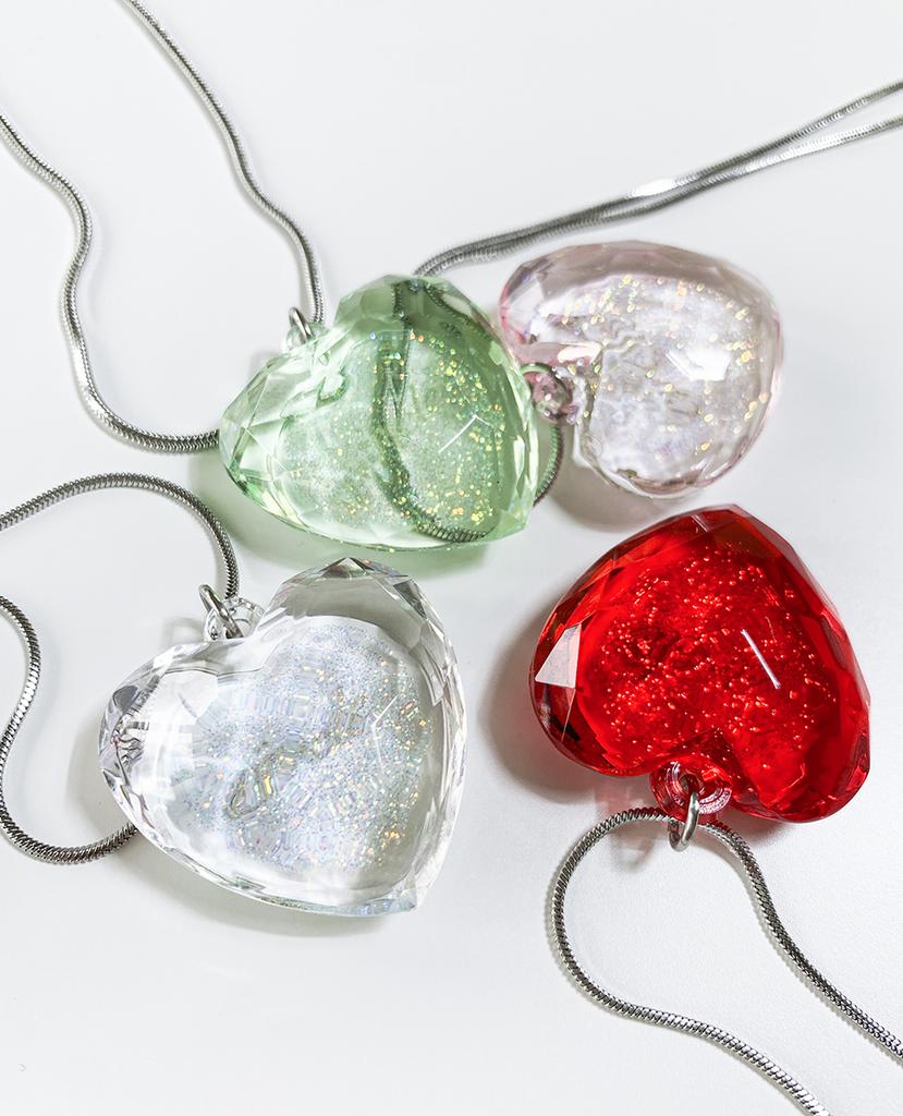 Circle Plastic Love Heart Necklace (Clear)