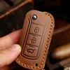 The key cover is suitable for GAC Trumpchi key cover GS4GS5GS6 leather key cover manual.