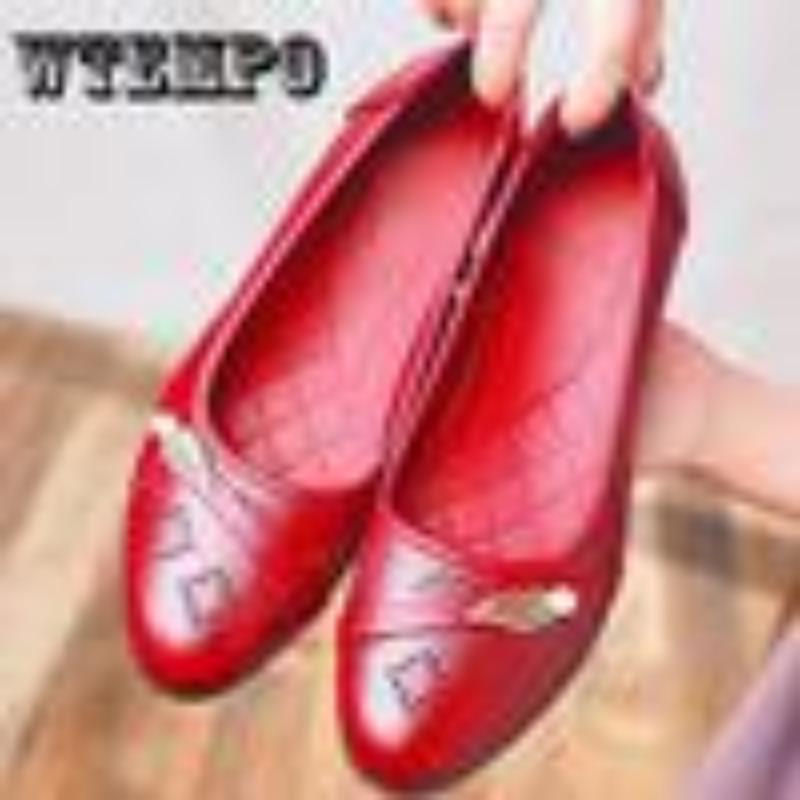Women's Leather Soft Sole Casual Shoes Driving Wearable Flat No Lace Up Solid Color Elderly Walking Shoes