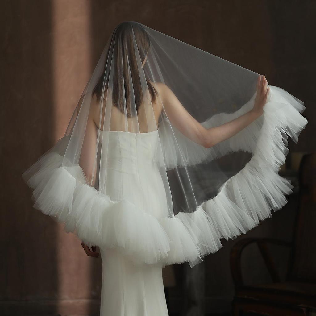 Xinmeiji Handmade White Double-Layer Bridal Veil with Ruffled Edge