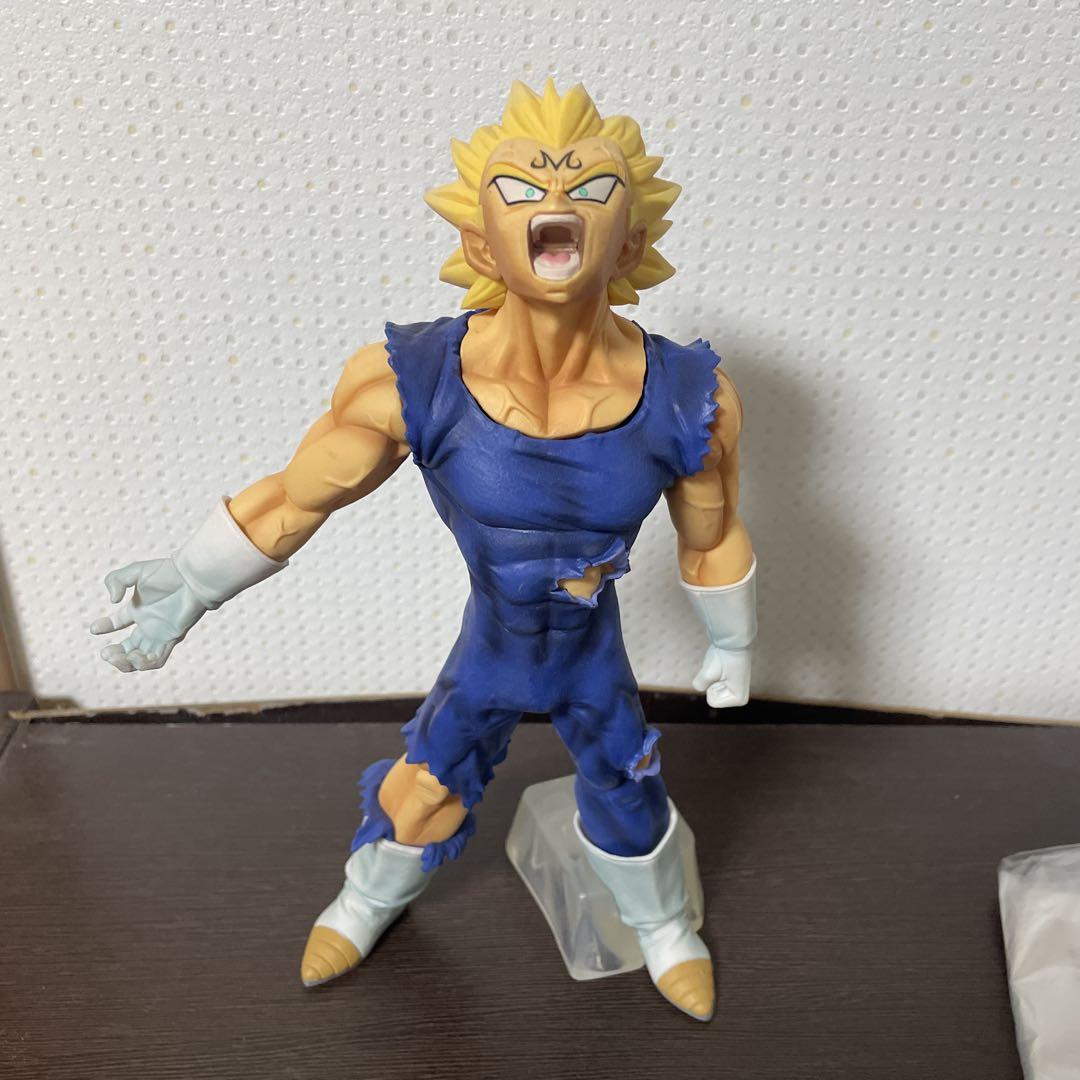 

[USED] Dragon Ball Figures