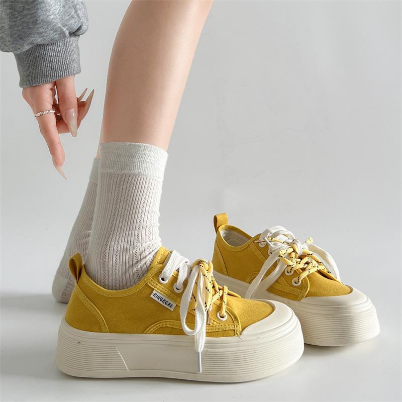 Casual lightweight black retro thick-soled low-top canvas shoes women's 2025 new summer casual soft baseplate shoes