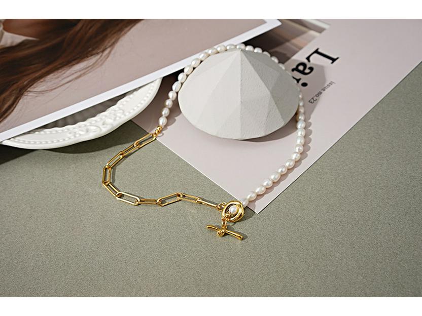 High-End Pearl Necklace: Luxury Sweater Chain for Autumn/Winter - Versatile Clavicle Chain Fashion