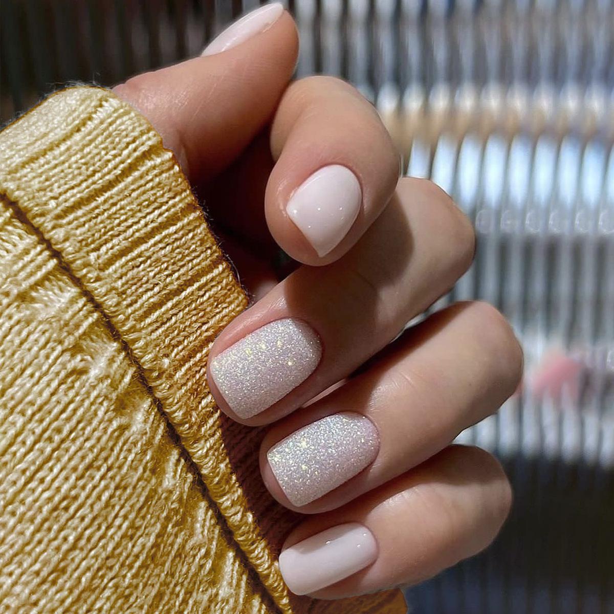

French Style Glitter Press-on Nails - Pure Desire, Simple Luxury, Short Square Tips
