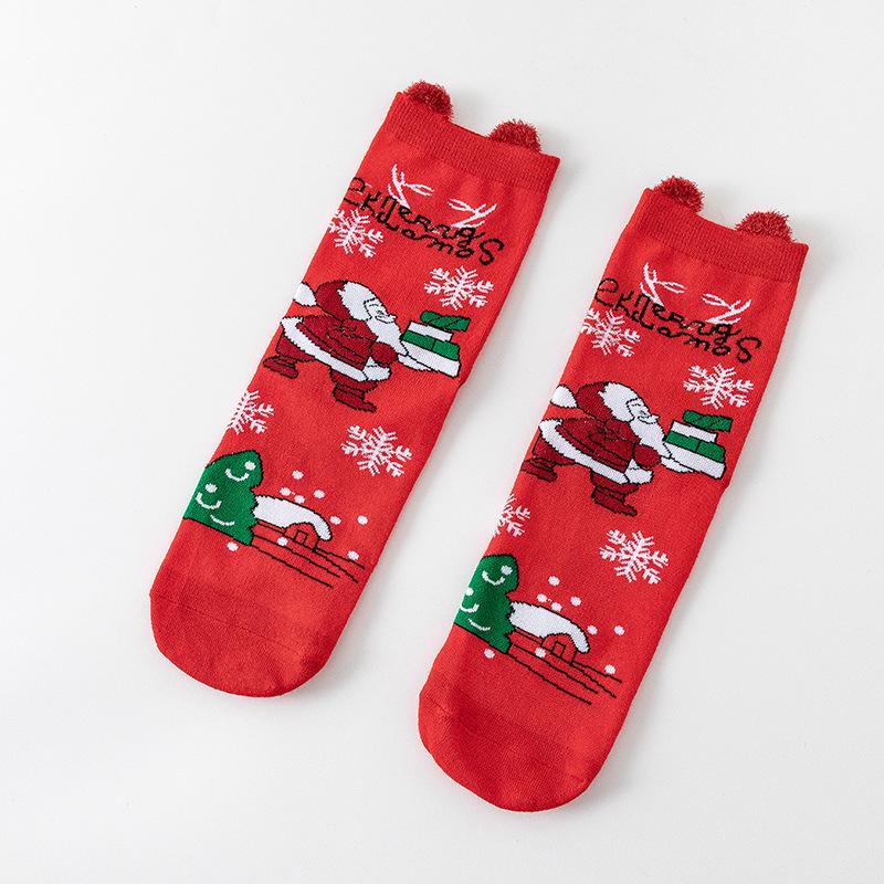 Cute Elk Cartoon Socks with 3D Ears – Red, Cotton for Autumn & Winter, Japanese Style, Perfect for Christmas