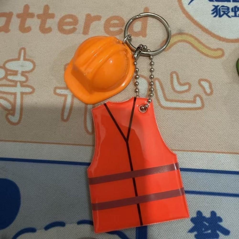 Reflective Design Reflective Keychain Safety Pendant Keychain  Backpack Accessories