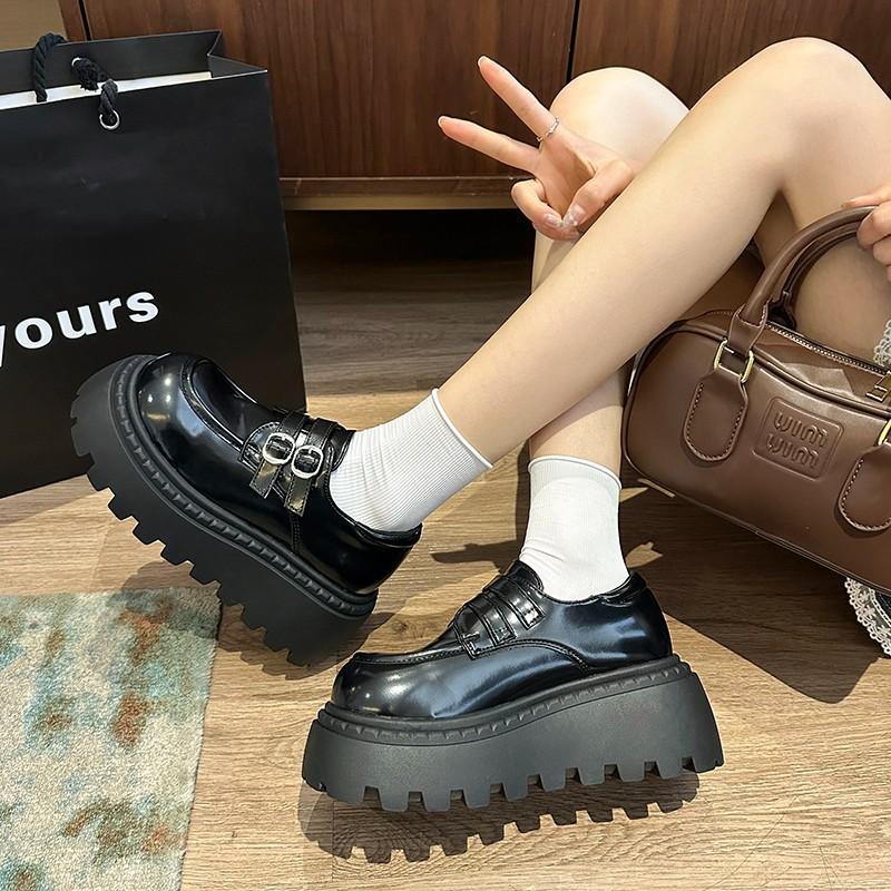 French retro round head platform small leather shoes women's 2025 new spring versatile skirt heightening loafers single shoes