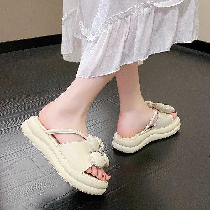 Cool tofflor med tjock sula dam sommarblommig mode med kjol 2025 nya gravida kvinnor går ut strandtofflor