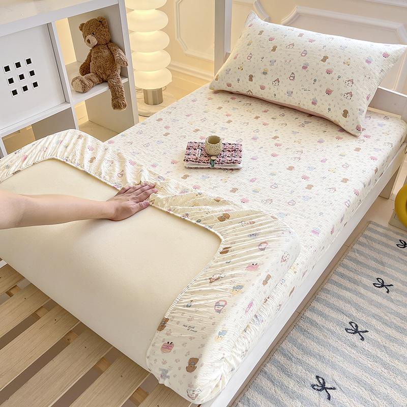 Back-to-school Season Ins Style Fashionable Fitted Sheet Machine Washable Single Student Dormitory Skin-friendly and Comfortable Fitted Sheet