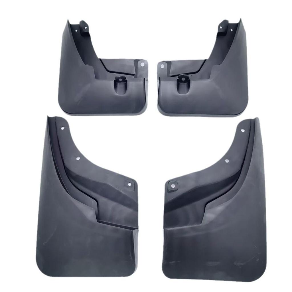 23 Land Rover Defender 130 Mudguards - All-Terrain Tire Protection