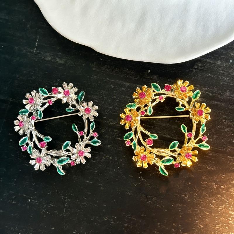 Colorful Garland Brooch, High-end and Luxurious Clothing Accessory, Belt Closure, Premium Brooch Pin