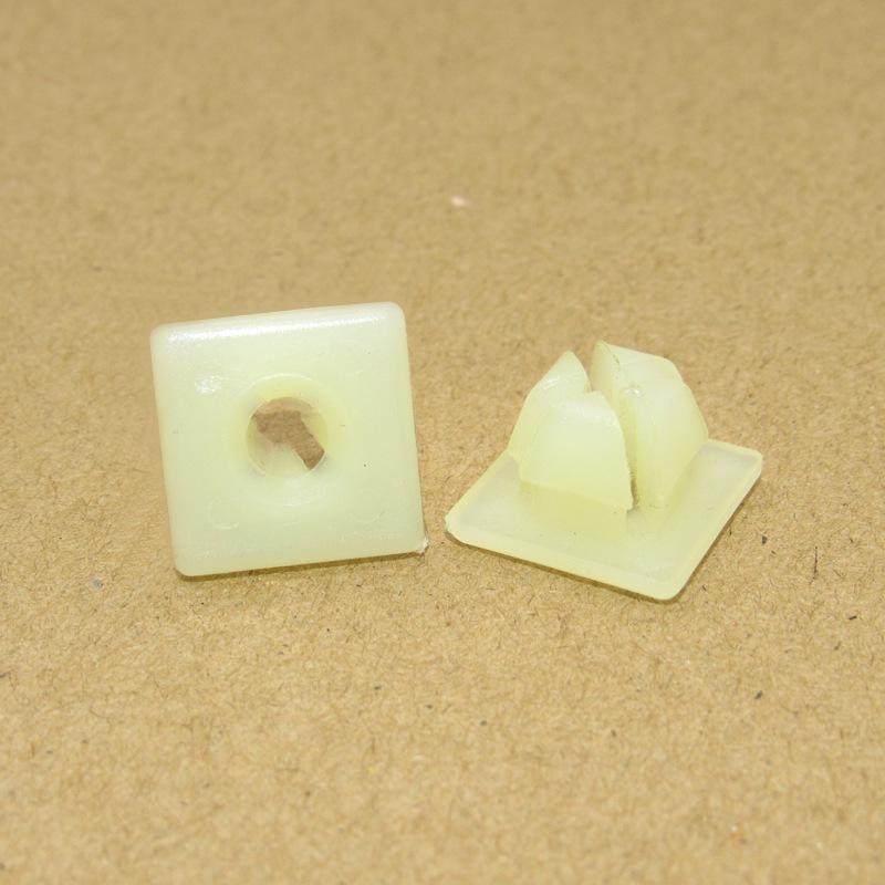 

Универсальная задняя пряжка номерного знака для Buick Excelle: Квадратное отверстие винтовое гнездо быстрый крепеж 10 pieces