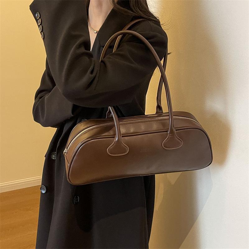 Große Unterarmtasche für Damen - Hochwertige Bowling-Umhängetasche für Pendler im Herbst/Winter 2023