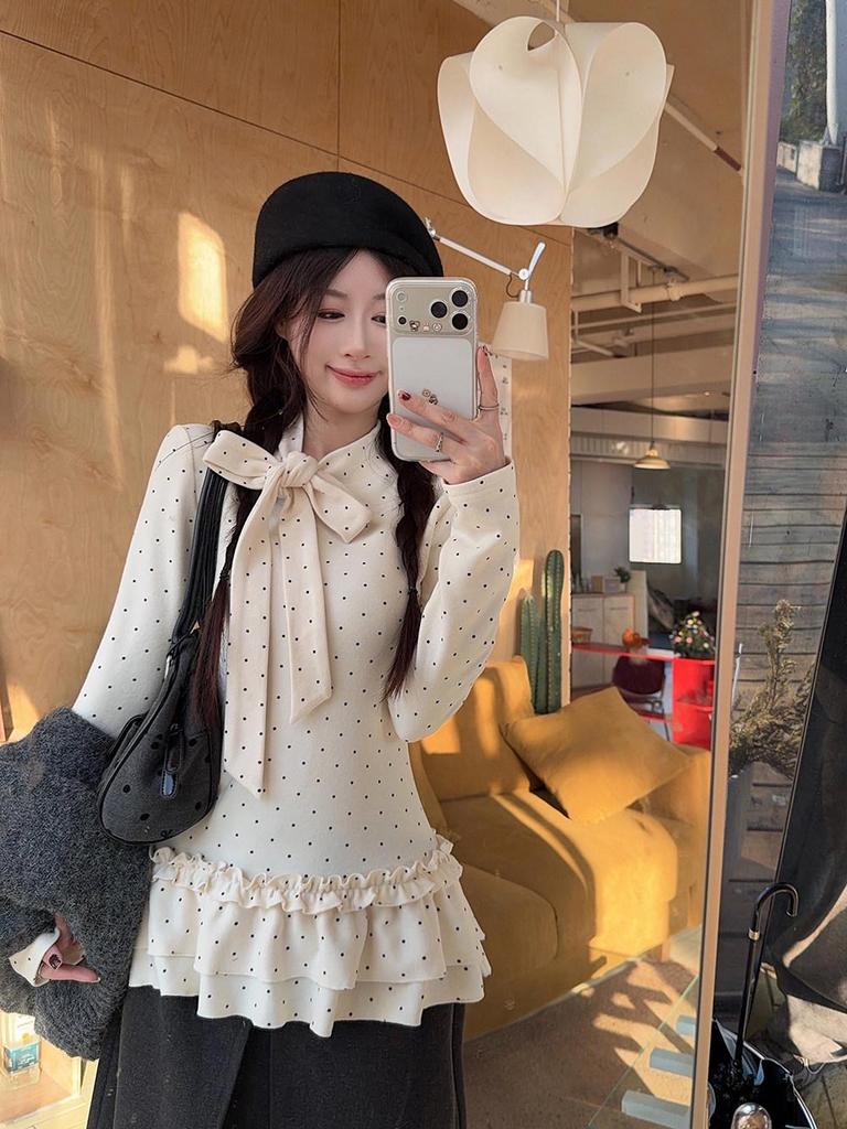 Korean Sweet Bow Tie Ruffle Polka Dot Women's Thermal Slimming T-shirt for Autumn/Winter