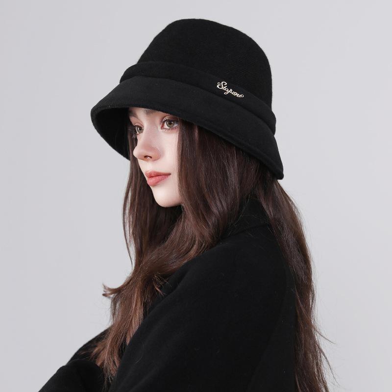 Elegant Vintage Fisherman's Cap Tweed Style Women's Winter Warm Hat