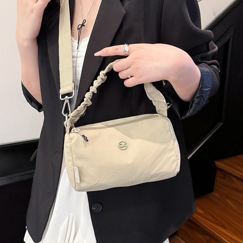 Summer New Foreign Style Portable Cylinder Bag Women's Simple Fashion Shoulder Bag Casual Light Messenger Bag Nylon Bag