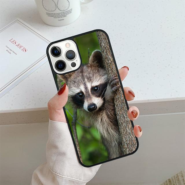 Raccoon Unique Design Phone Case For iPhone 17 Air 13 12 14 15 16  Cover For Apple 14 15 16 Pro Max Plus Coque