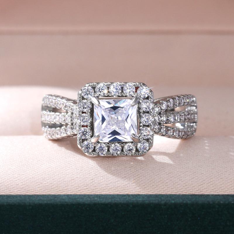 New Newly Women Engagement Wedding Rings Modern Design Creative Gift Ring Dazzling Cubic Zirconia Fashion Jewelry Accessories