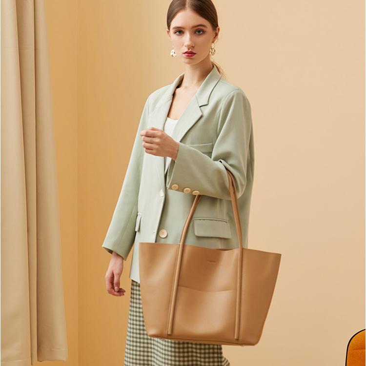 Large Capacity Handbag Women’s Roomy Bags