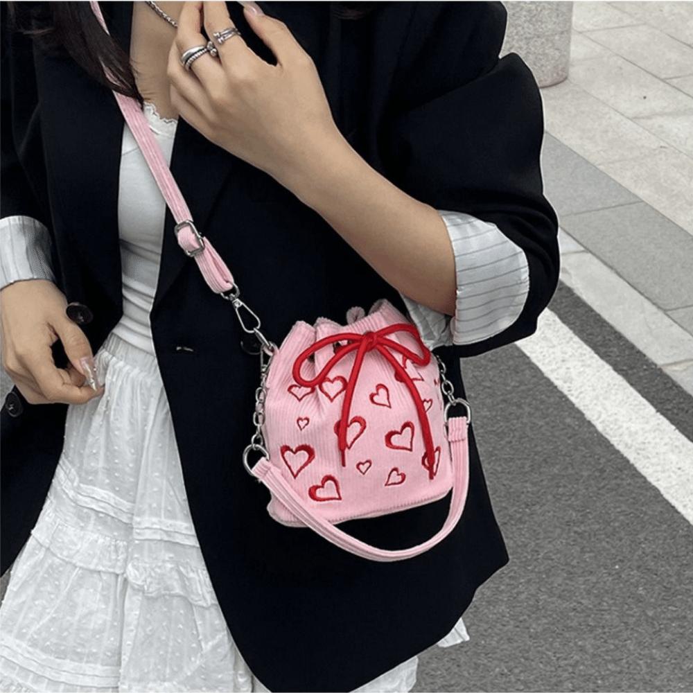 Large Capacity Drawstring Crossbody Bag Pleated Design Hearts Embroidery Handbag Female Fashion