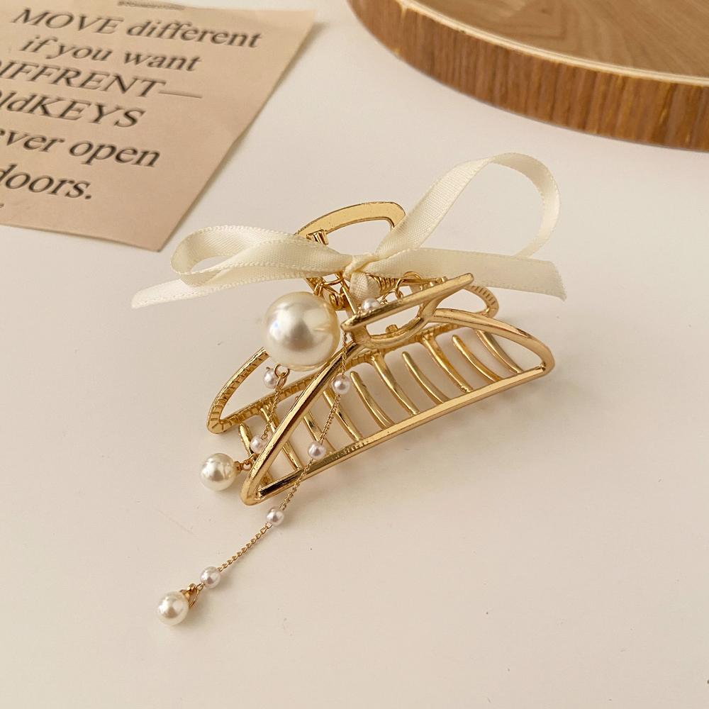 Metal Butterfly Pearl Butterfly Pendant Hairpin Pure Color Sweet and Lovely Gentle Girl Simple Hairpin