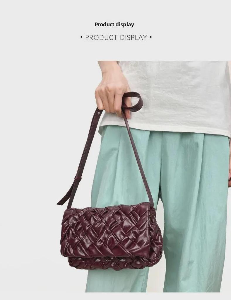 Modetrend 2024: BV Waxleer Sjaal Crossbody Tas met Geplooide Afwerking