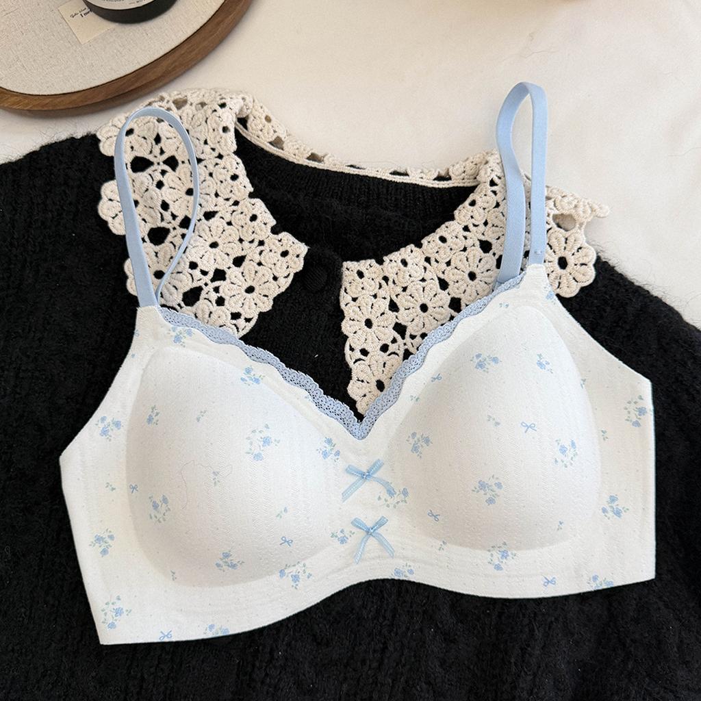 Traceless polka dot floral bra women's small breasts gather without steel ring jelly strip fixed cup comfortable and breathable beautiful back