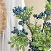 Yousheng Künstlicher Beerenzweig Realistischer Falscher Blaubeerzweig mit Blättern Stiel mit Früchten Vasenfüller für Zuhause Büro Hochzeit Party Küchen Dekoration