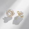 Cercei Eleganti Stud cu Flori Dulci și Perle 2025 cu Ac de Argint 925