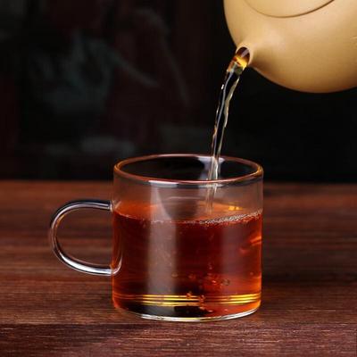 Glas-Teetassenset mit Henkel