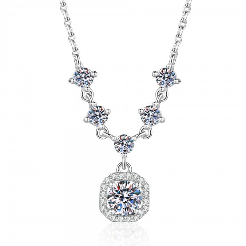 Moissanite Square Sugar Necklace Clavicle Chain Women