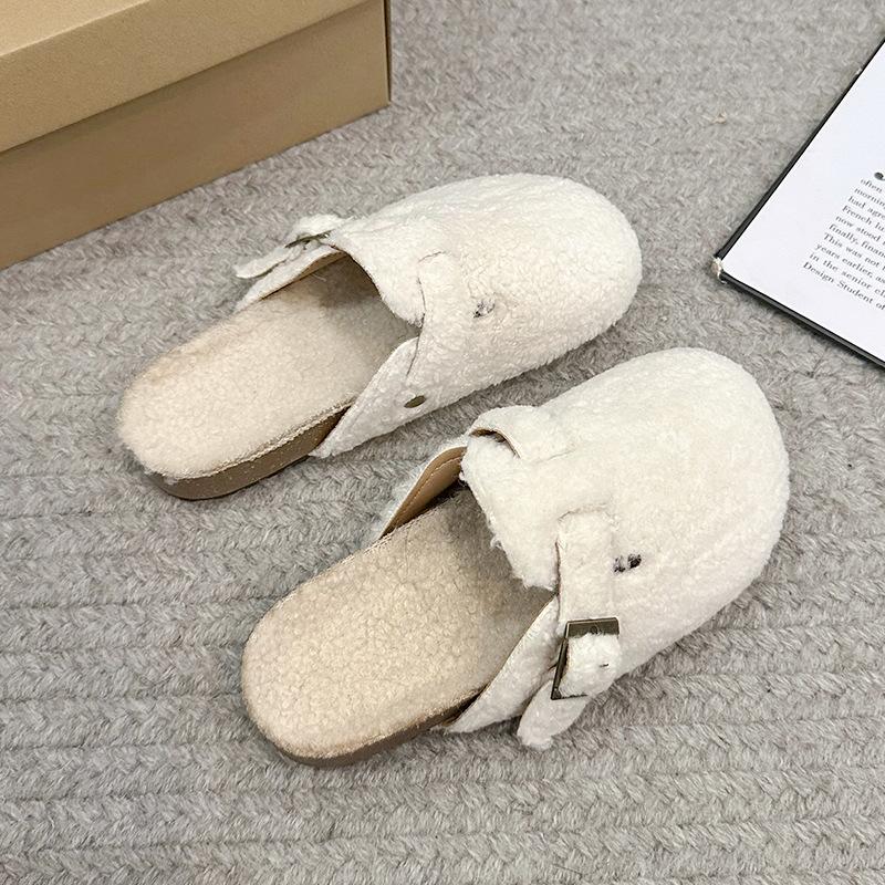 Winter fluffy slippers women's 2024 new one-pedal lazy drag niche design sense fashionable and comfortable velvet cotton drag