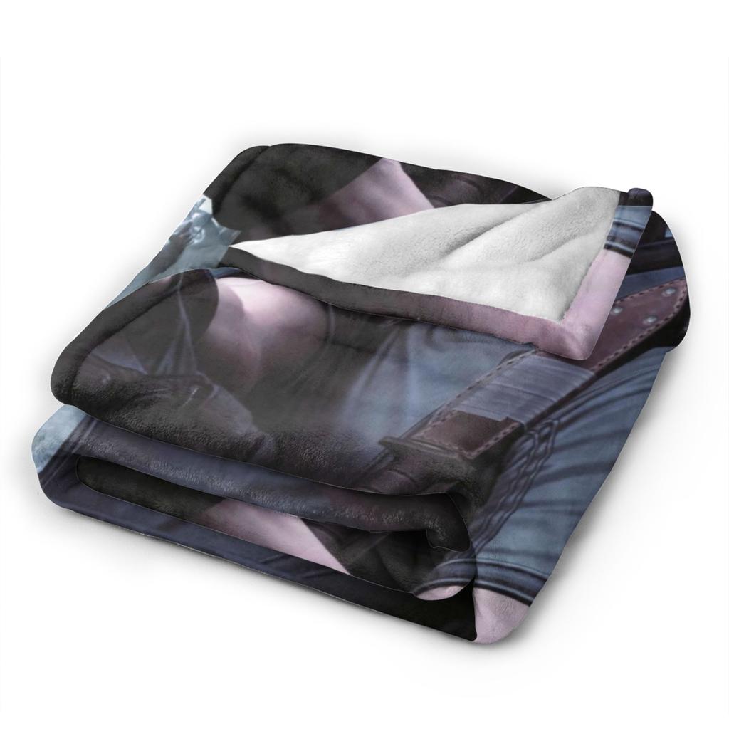 Leon S. Kennedy Video Game Residents Evils 4 Warm Soft Blankets  Kids Plush Throw Blanket Funny Flannel Bedspread Sofa Bed Cover