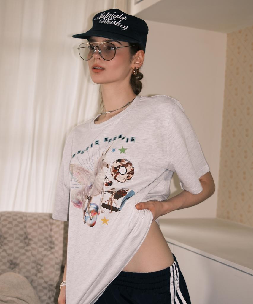 RUSTIC REVERIE Unicorn Oversized T-Shirt_White Melange