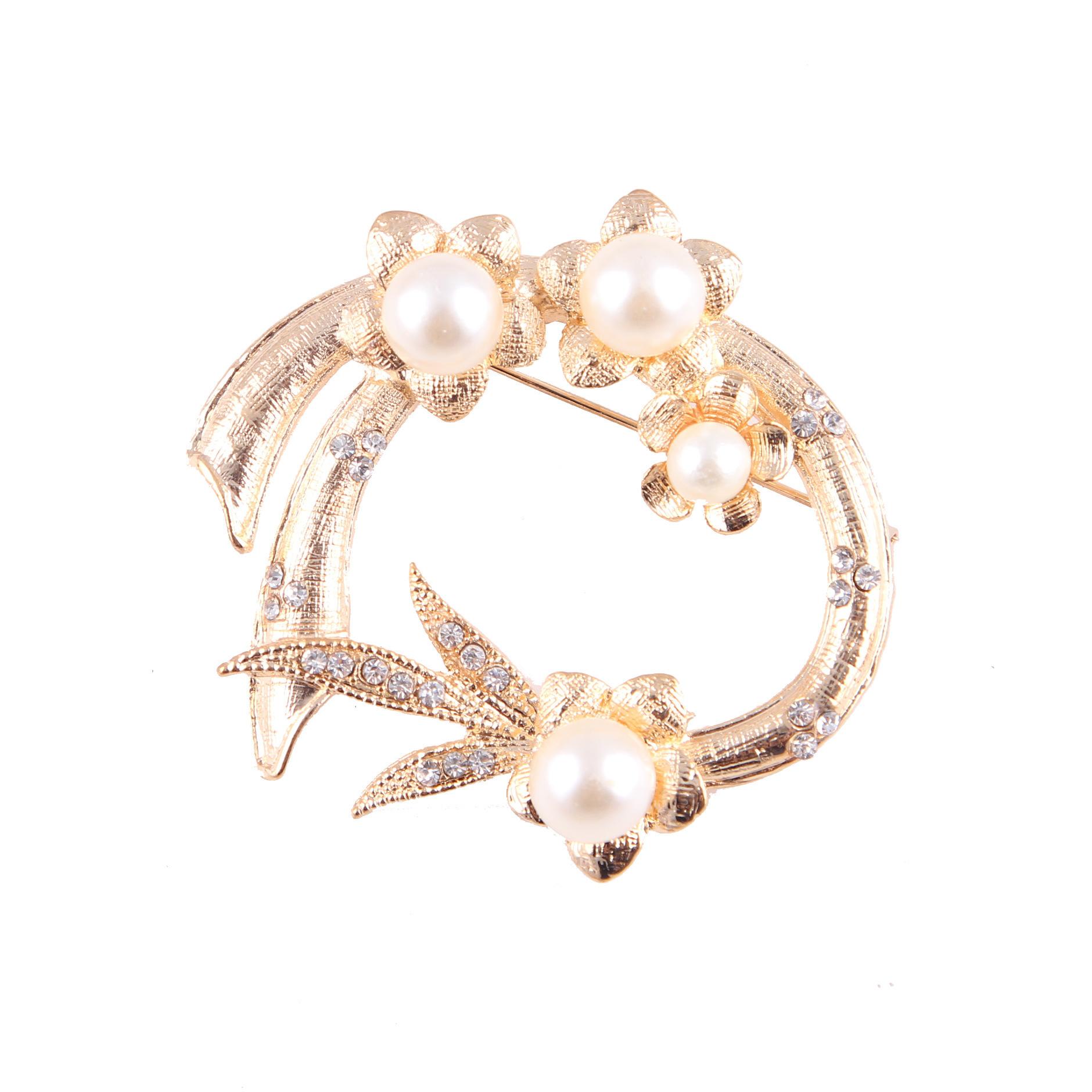

Fashion Pearl Flower Brooch Versatile Corsage Women s Clothing Pin Exquisite Hypoallergenic Luxury Enamel Long-lasting Color