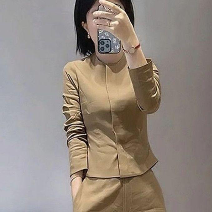 

Elegant 2026 Outfit: High-End Khaki Top & Wide-Leg Pants with Chic, Waist-Cinched Design M (recommended for 95-105 jin)