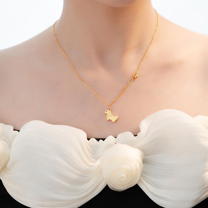 Ancient Gold Crushed Ice Ice Pony Necklace Female Cnc Seiko Nano Vacuum Plating Light Luxury National Style Collarbone Chain
