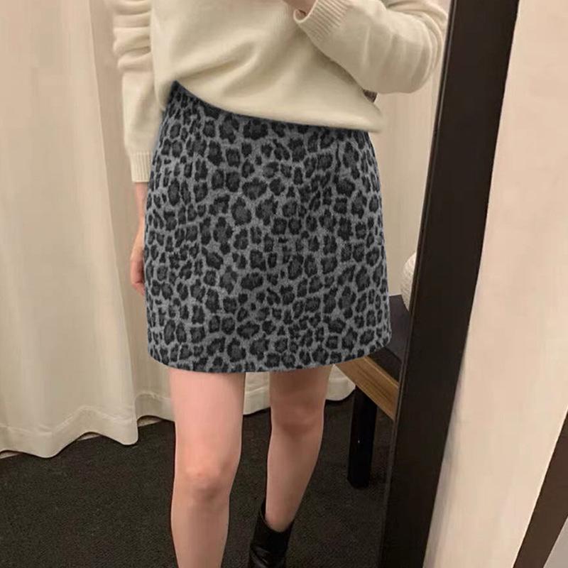 Women's High Waist Leopard Print Woolen Bodycon Skirt - Autumn/Winter 2026 Collection