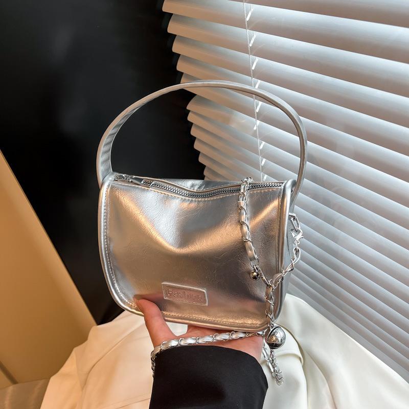 Premium texture small bag women's 2025 new fashion chain shoulder messenger bag versatile patent leather portable small square bag