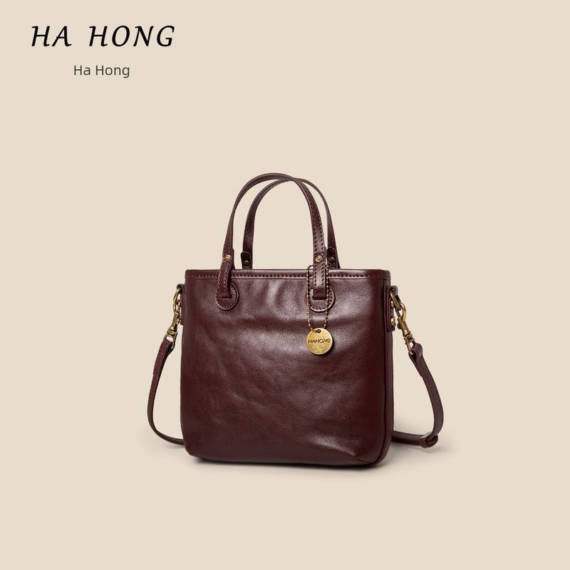 

Hahong Vegetable Tanned Full-Grain Leather Cowhide Soft Leather Shoulder Crossbody Small Square Bag Minimalist Retro Tote Bag Large Capacity Versatile Nut Cafe