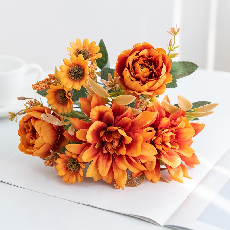 1 Stück Heißer Verkauf Kunstblume Seide Dahlie Rose Gänseblümchen Weihnachten Heimdekoration Bonsai Zimmer Hochzeit Brautstrauß Party DIY Box