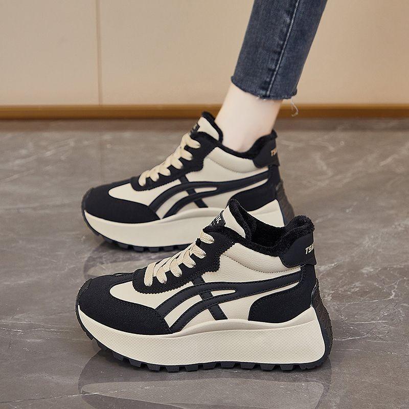 

2025 бархатные кроссовки папы Форреста Гампа женские новые на платформе зимние высокие теплые две хлопковые обуви увеличивающие рост спортивная обувь женская обувь 40 чёрный