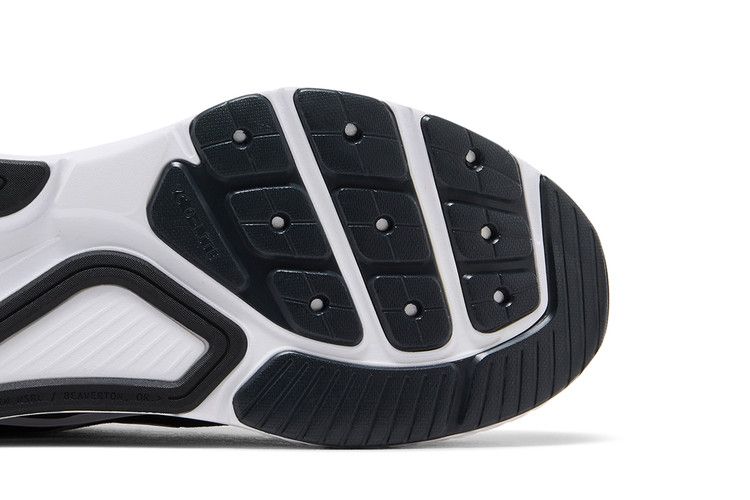Nike Structure 26 Black White (Women's)