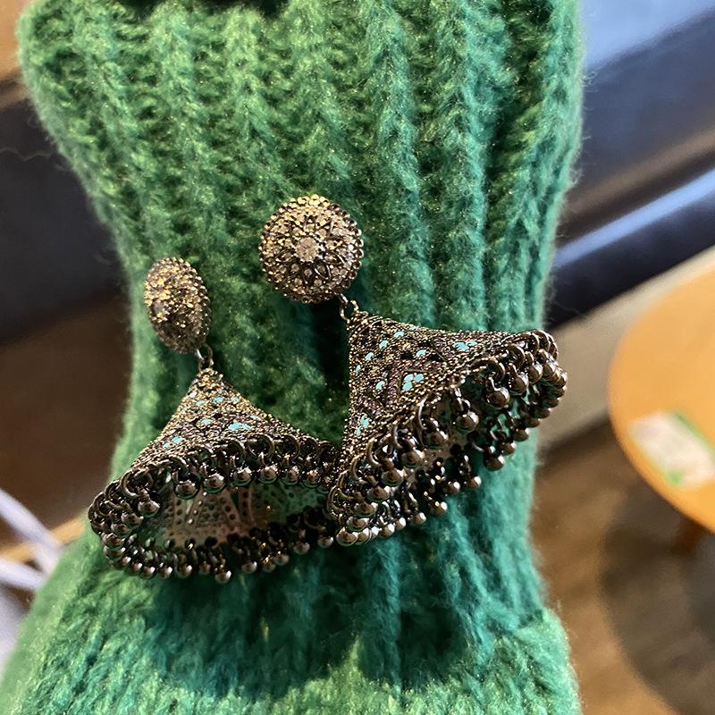 Steady Gun cercei negri legănați pentru femei, stil etnic, bijuterii de personalitate, cercei cu clopoțel de vânt, cercei leagăn pentru femei