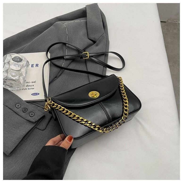 Ielgy Retro Flap Bag All-Match Crossbody Small Square Bag