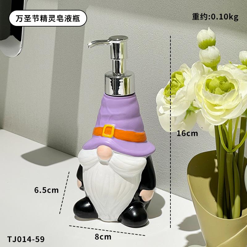 Creative Resin Santa Claus Lotion Dispenser Bottle Home Bathroom Accessories Body Wash Hand Soap Bottle Portable Soap Dispenser