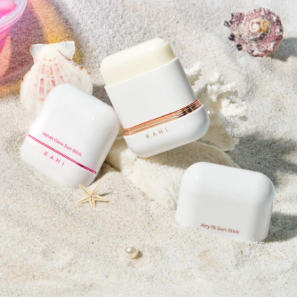 

Kahi Airy Fit & Velvet Glow Sun Stick Set — Lightweight UV Care + Soft-Focus Glow SPF Duo (SPF50+)