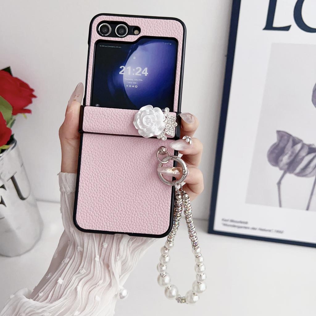 Applicable To Samsung ZFlip5 Mobile Phone Case, Lychee Pattern Zflip4 Bracelet, Camellia Back Cover Case, Protective Case Zflip3.