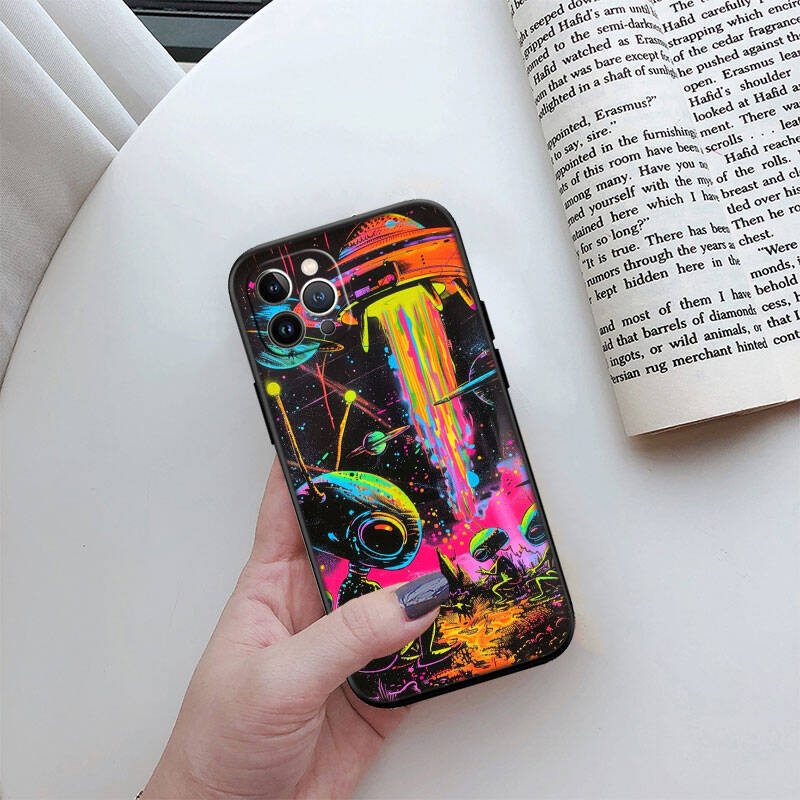 MH140 Space Alien UFO Phone Shell Case for iPhone 7 8 11 12 13 14 15 16 17 16E XS Pro Max XR X SE Air